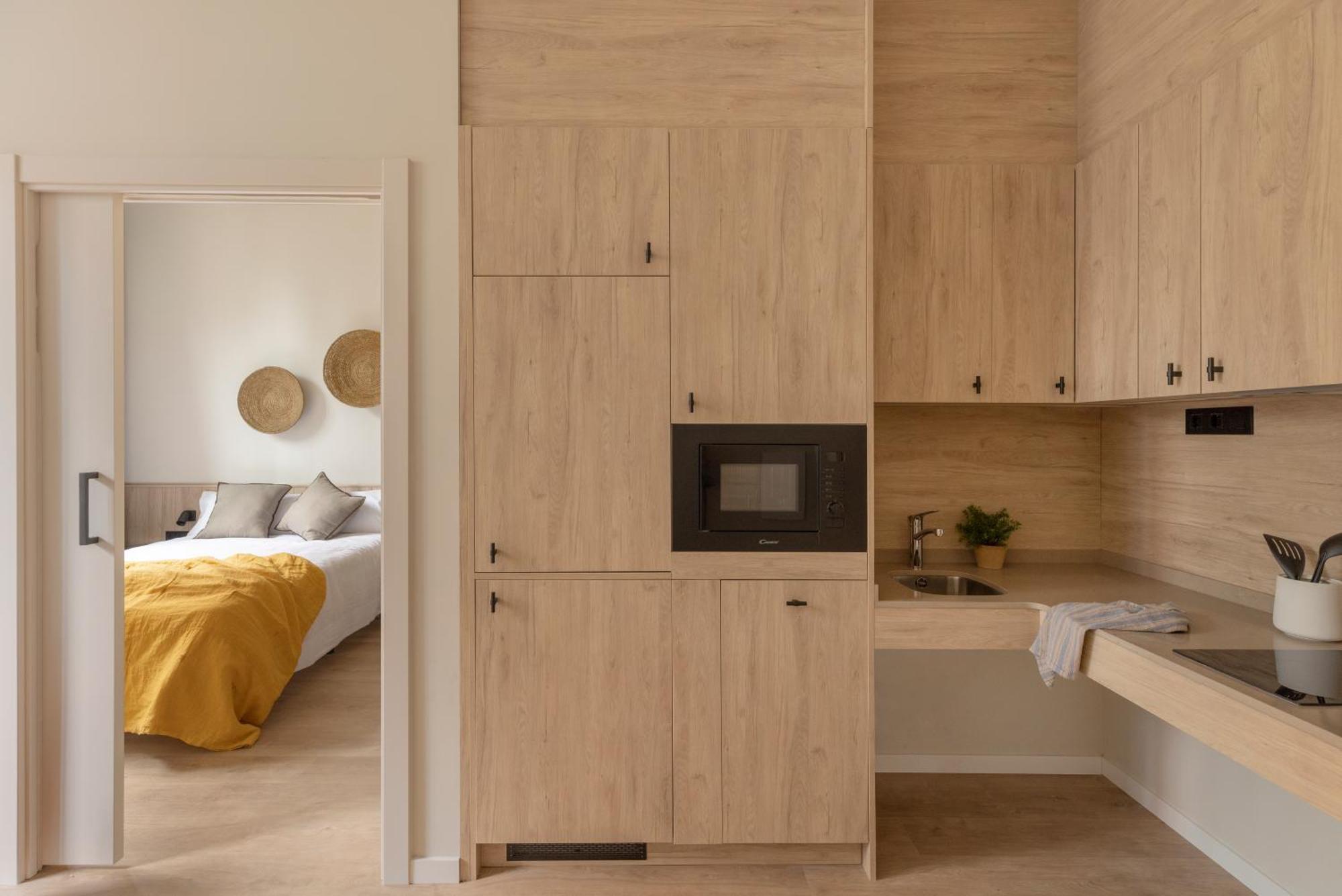 Libere Barcelona Sant Antoni Aparthotel Ruang foto