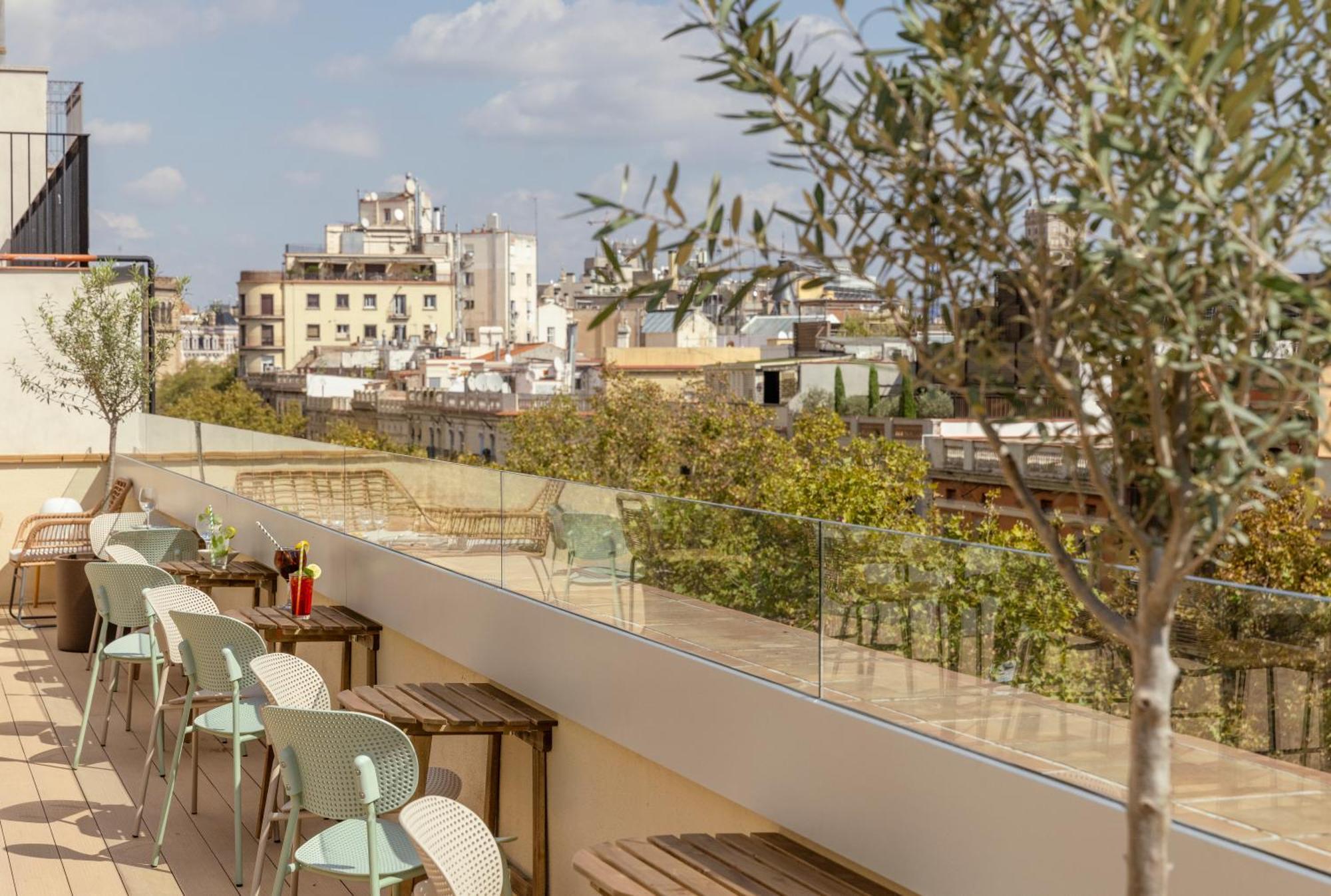 Libere Barcelona Sant Antoni Aparthotel Bagian luar foto
