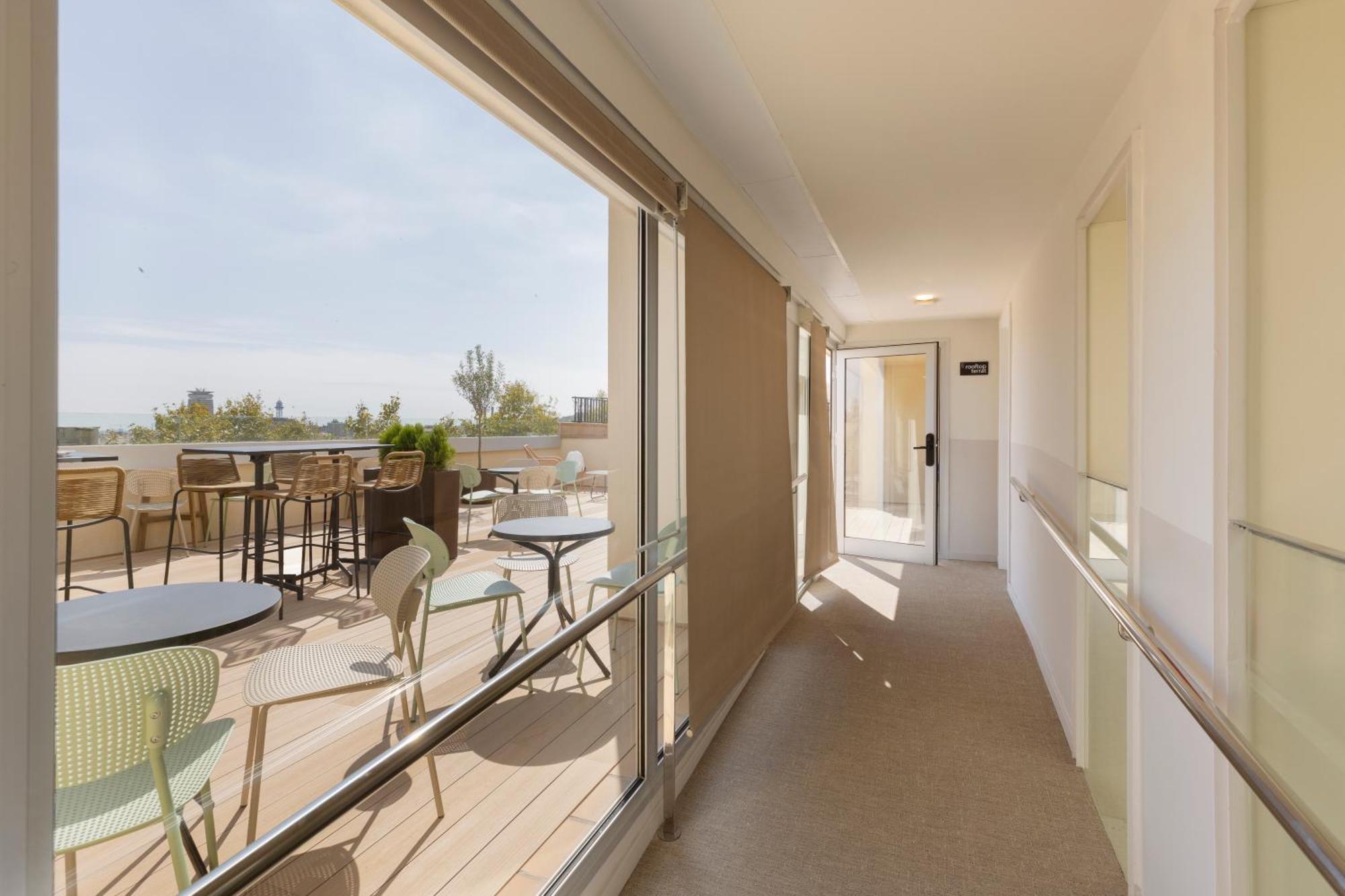 Libere Barcelona Sant Antoni Aparthotel Bagian luar foto