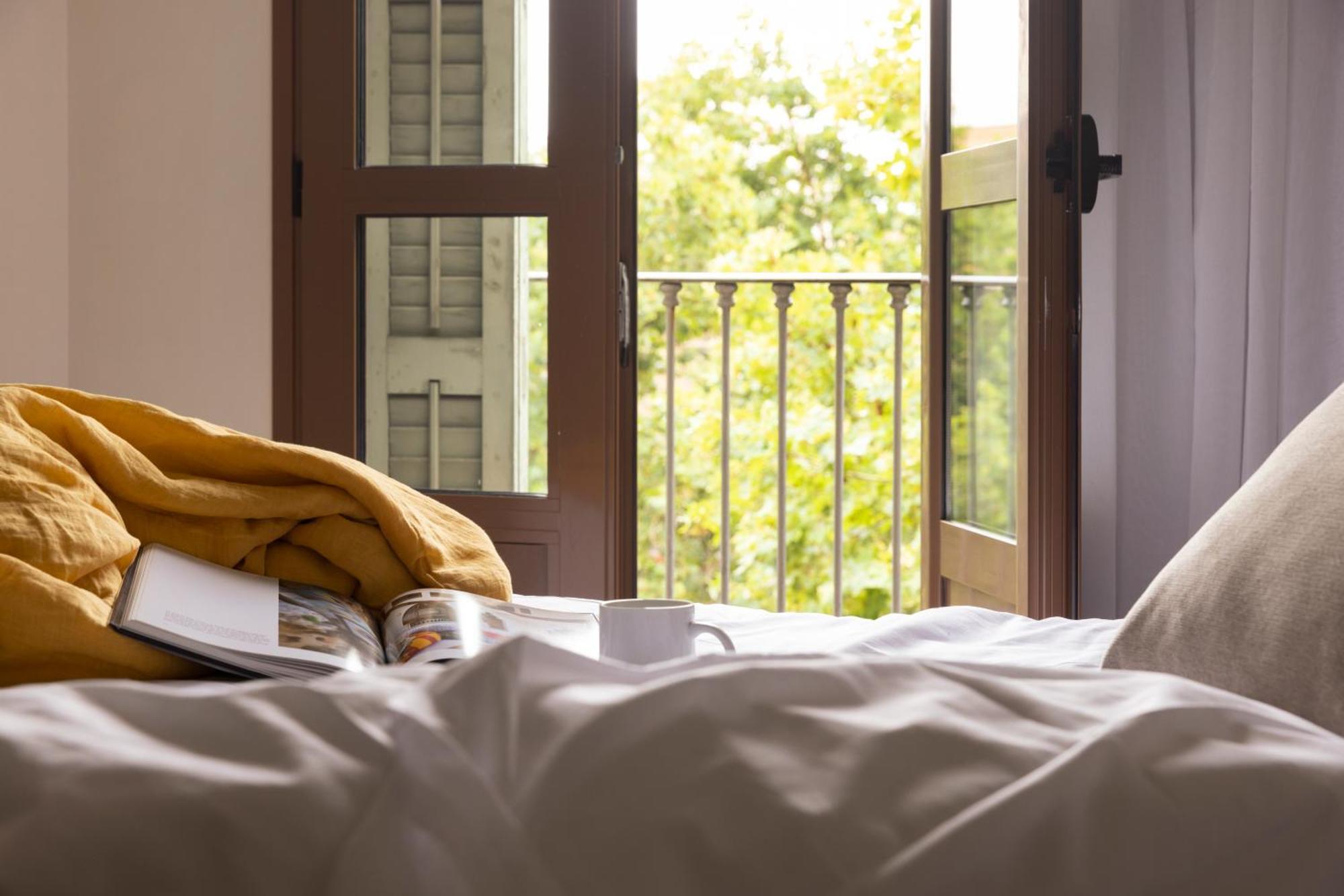 Libere Barcelona Sant Antoni Aparthotel Bagian luar foto